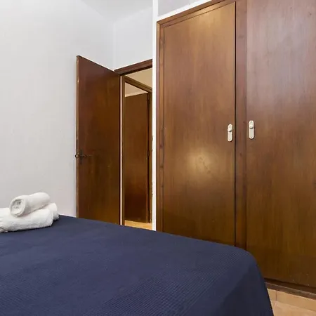 Apartment 1 Bon Pl - *